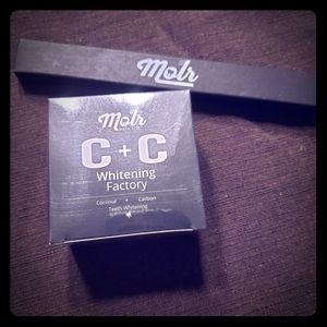 3/$20 Molr C + C Whitening Factory teeth whitening set